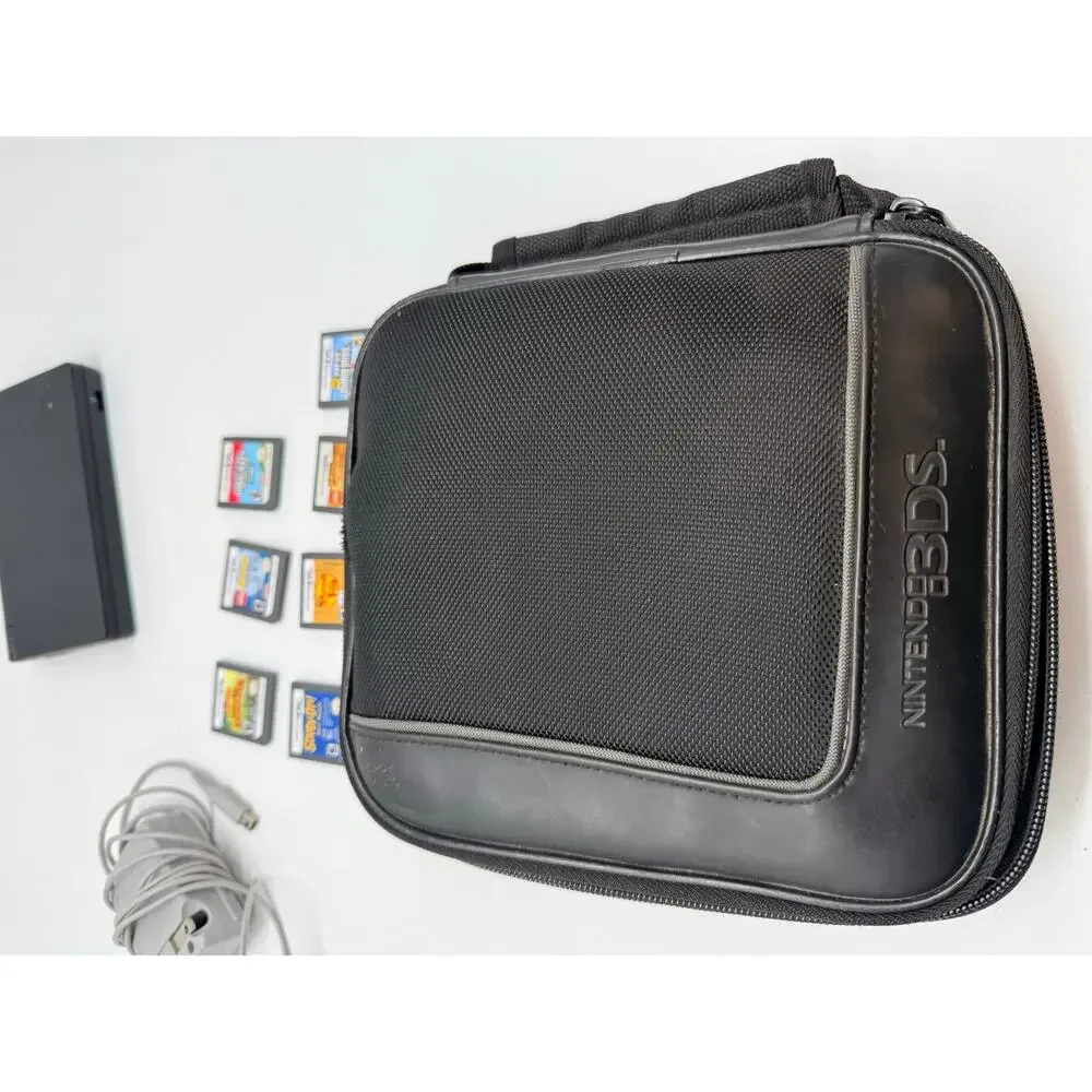 Nintendo DS Black w/ Games Travel Case Charger NO Stylus